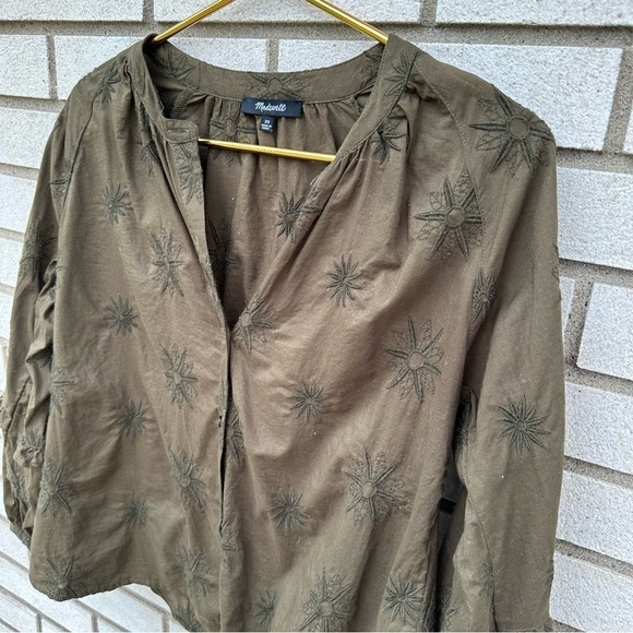 Madewell Embroidered Bubble Sleeve Blouse Top in Dark Olive - Picture 4 of 14
